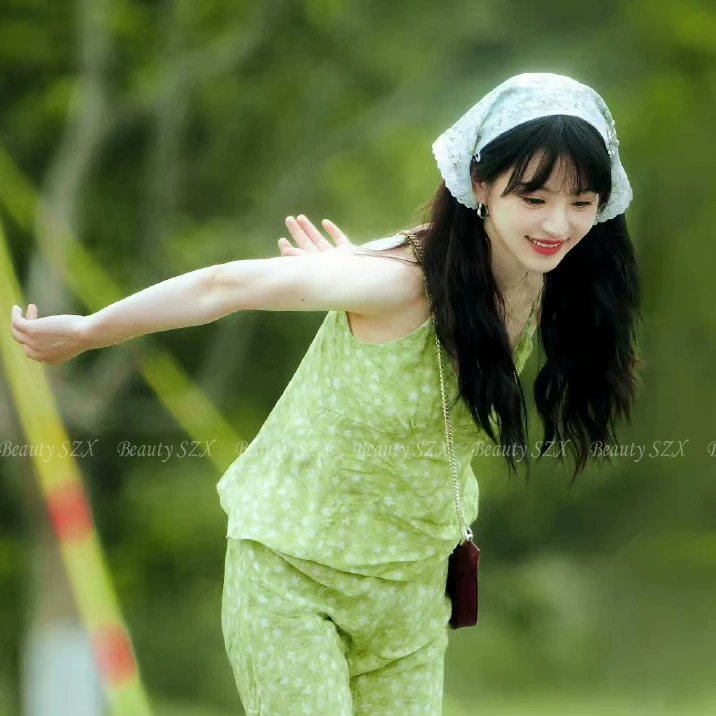 Green scarf, summer headband, flowered