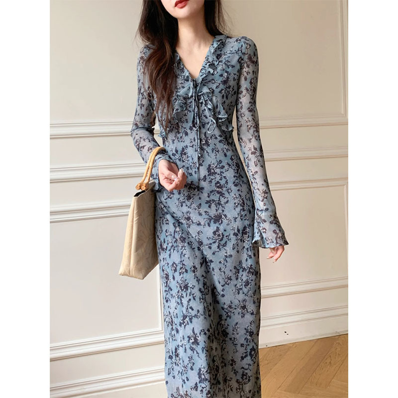 2025 Spring and Summer New Women's plus size Chiffon dress Stylishly Age-reducing chubby girl Flesh Covering Slimming Floral Skirt Fairy 2025 Spring and Summer New Women's plus size Chiffon dress Stylishly Age-reducing chubby girl Flesh Covering Slimming Floral Skirt Fairy
