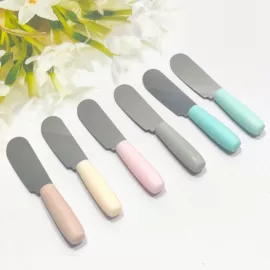 厨房小工具;披萨刀;擀面杖