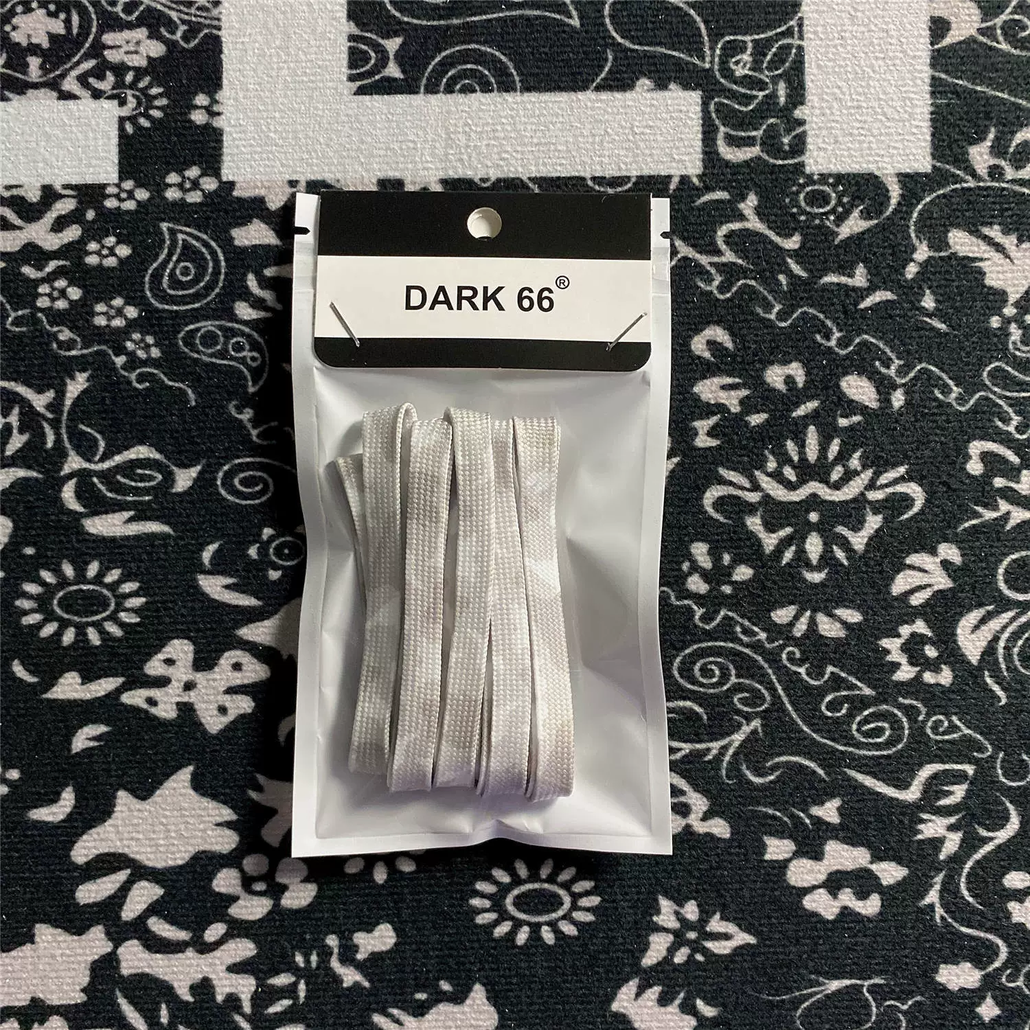 Камуфляжные шнурки, кроссовки, городской стиль