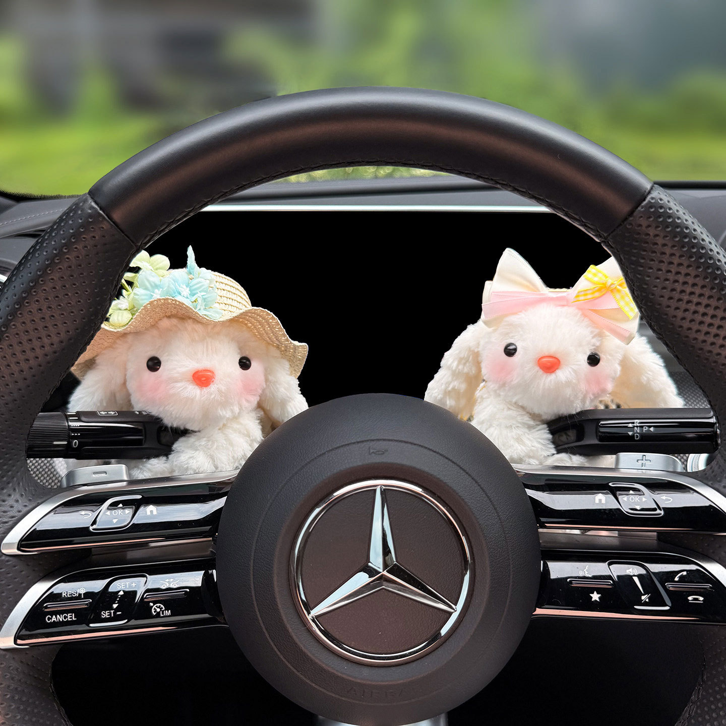 2026 New Car Dashboard Decorative Ornament Cute Wiper Decoration Figurine Turn Signal Light Car Interior Decoration Doll