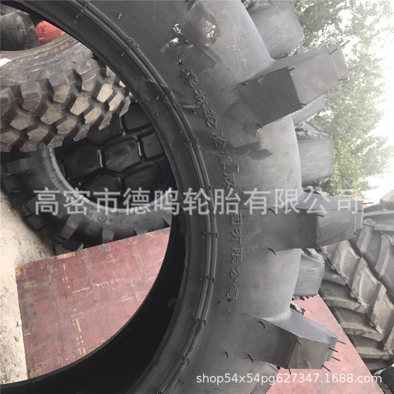 Ventas de la fábrica Paddy Field Flor Alta neumático 12.4-28 tractor neumático 12.4-24