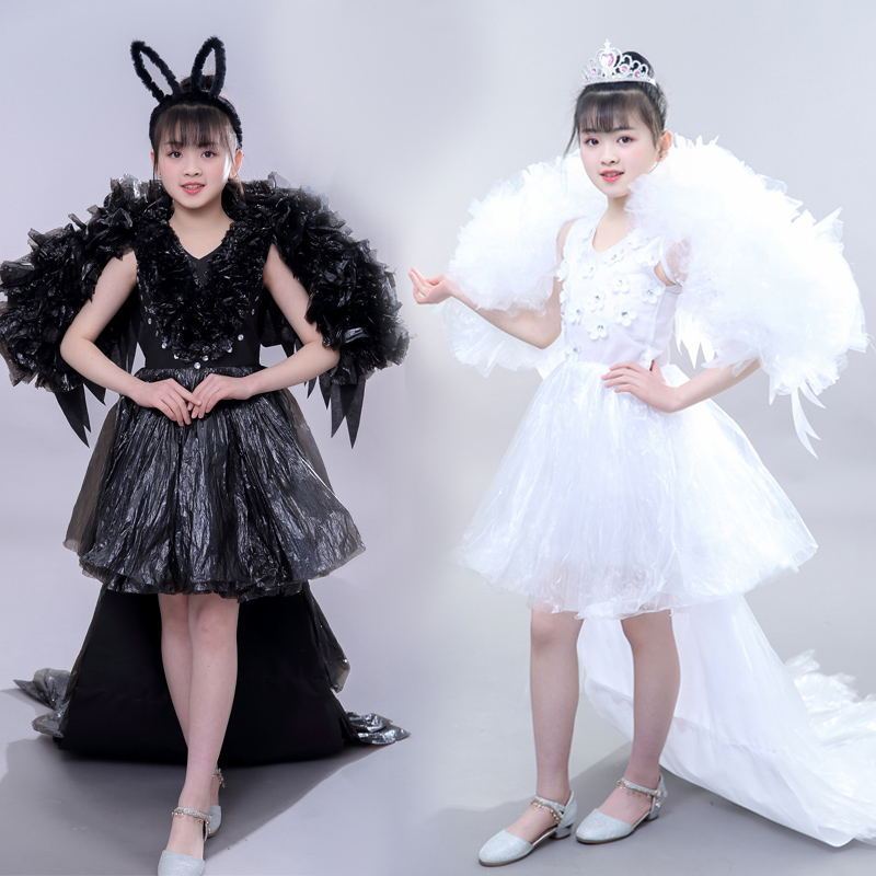 Children's Environmentally Friendly Fashion Show Kindergarten Girl Catwalk Performance Clothes Family Handmade DIY Material Angel