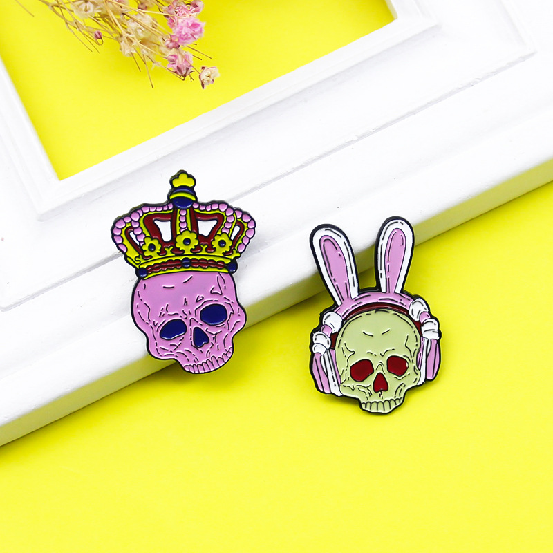 10g Weight Brooches Classification Alloy Material Halloween Festival Cartoon Character Pattern Unisex Gender Skull Design Simple Style Style Light Blue, Lilac, Rose Red Color Simple Style Pin Cartoon Character Alloy Skull Unisex Brooches 7