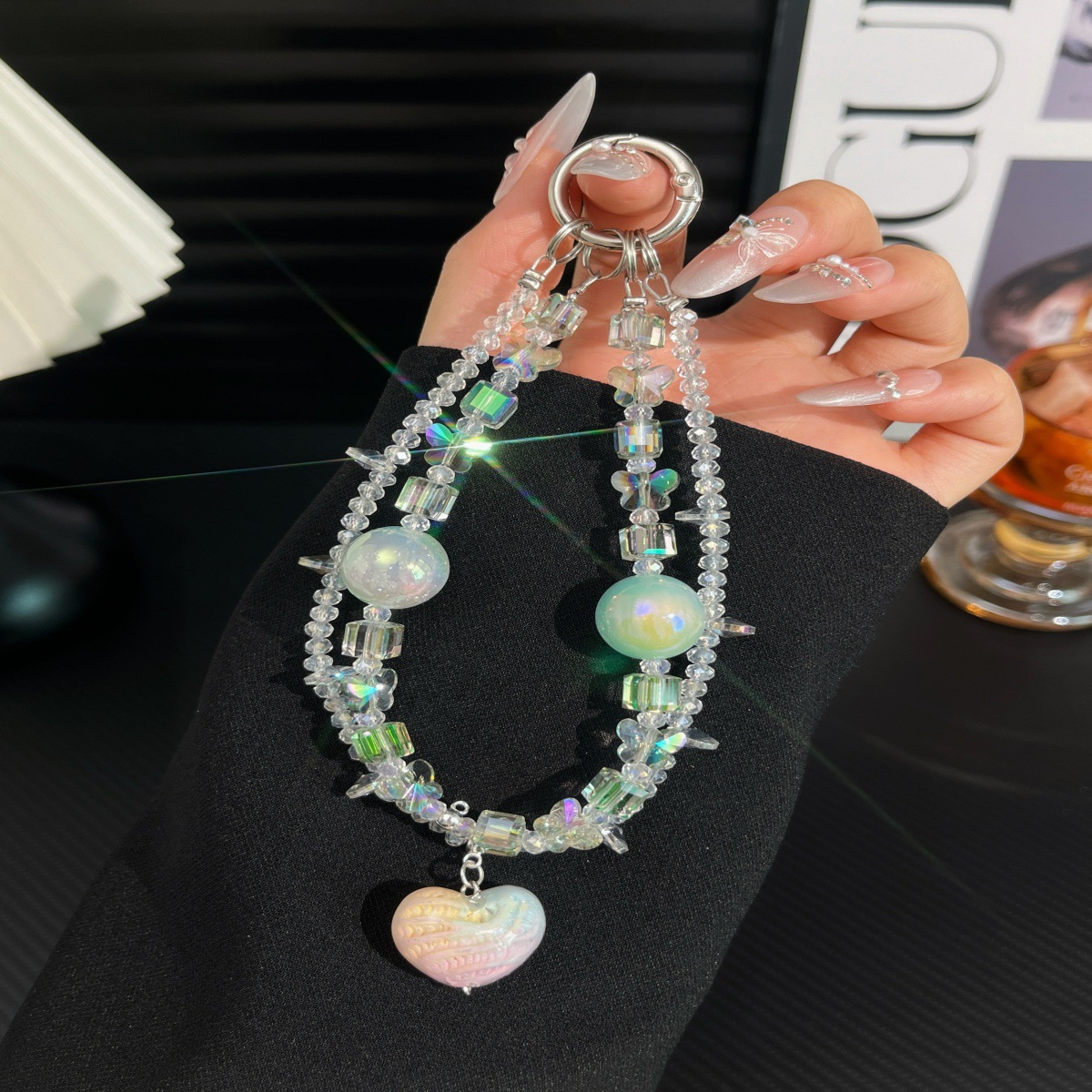 Cadena de teléfono móvil ultra-flash cadena de cristal cuentas de doble capa de alta calidad artesanía pesada amor colgante nicho corto lote de doble cadena