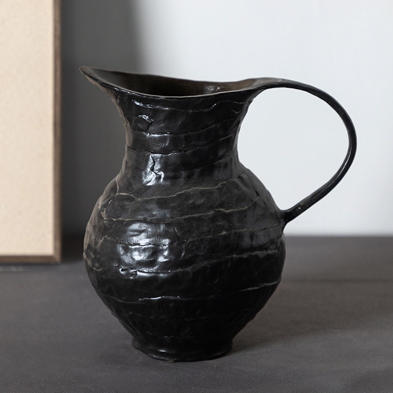 Ceramic Vase Jingdezhen Pottery Space Flower Vessel Living Room Tabletop Decoration Vintage Decor Guesthouse Hotel Flower Arrangement Vase