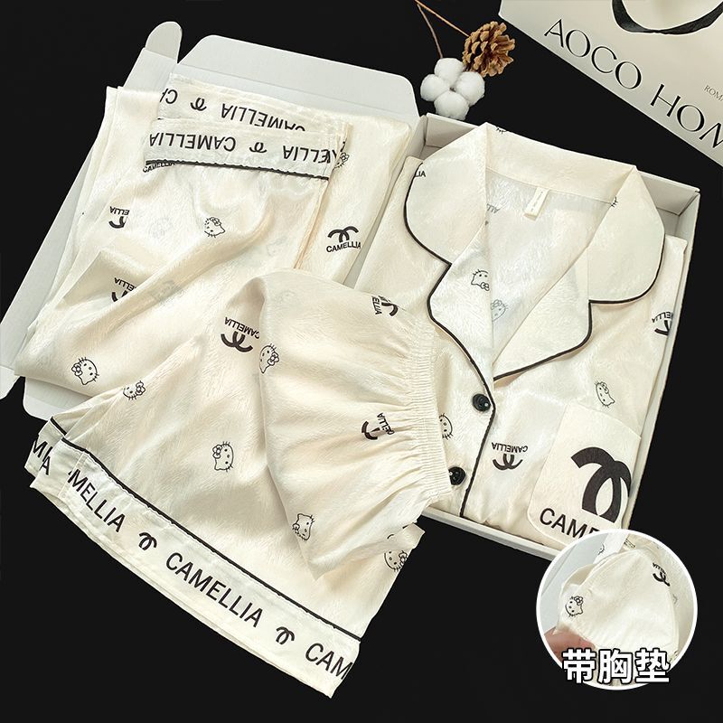 Xiaoxiang Elegant, Light, Luxurious and High-Looking Letter Ice Silk High-End Pajamas for Women with Breast Pads Summer Short-Sleeved Three-Piece Home Clothes