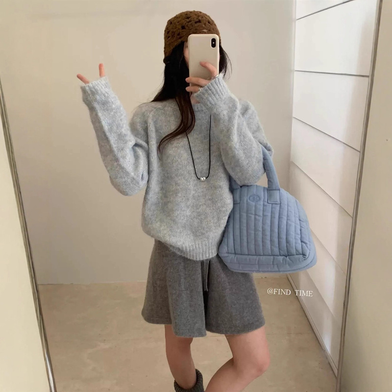 Floral Korean Standard Alpaca Round Neck Pullover Sweater for Women, New Loose Slimming Knitted Base Layer Top for Autumn and Winter Floral Korean Standard Alpaca Round Neck Pullover Sweater for Women, New Loose Slimming Knitted Base Layer Top for Autumn and Winter