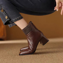 气质短靴女秋冬季新款2025年百搭潮款方头高跟鞋加绒粗跟飞织皮鞋