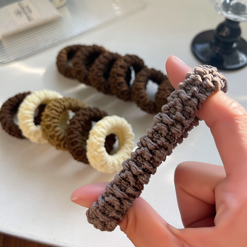 Cuerda de pelo de otoño e invierno Linda cabeza de bola toalla banda de pelo alta elástica de las mujeres cabeza de lazo banda de goma sin costura moda Cola de Caballo cuerda de pelo