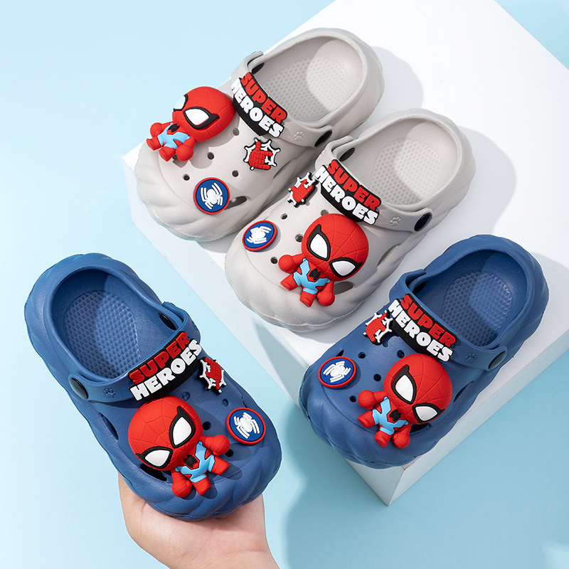 Cross-border Spider-man Children's Slippers Summer Boys Home Indoor and Outdoor Wear Non-slip Cartoon Cute Marvel Hole Shoes Cross-border Spider-man Children's Slippers Summer Boys Home Indoor and Outdoor Wear Non-slip Cartoon Cute Marvel Hole Shoes
