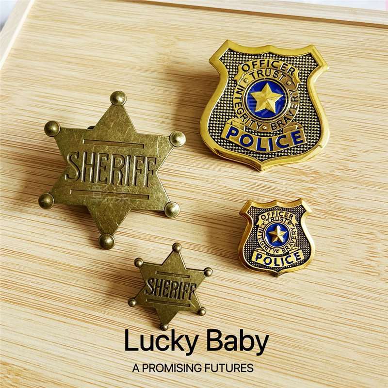 Crazy Zoo Broches Judi Bunny insignia oficial de policía perímetro pin conmemorativo regalo ropa accesorios colgantes