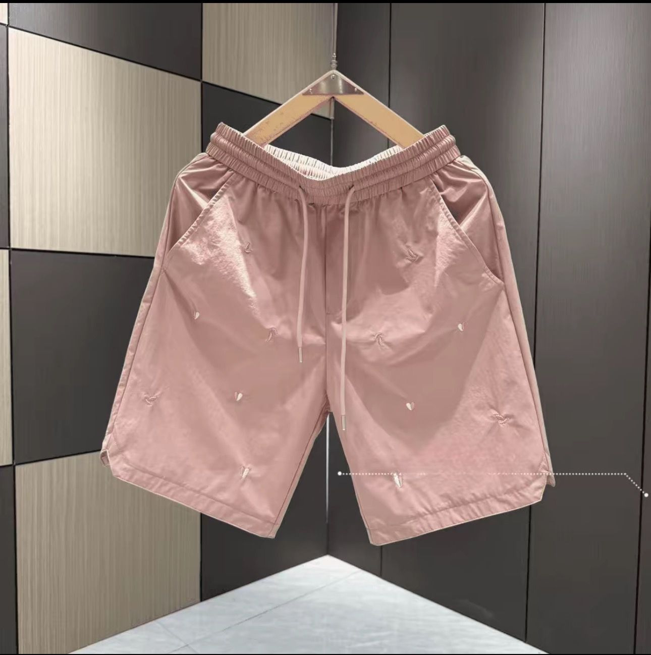 Men's Clothing Luxury Men's Lightweight Shorts Summer Embroidered Fresh Clean Elegant Versatile Candy Colored Bottoms_viptrois.com
