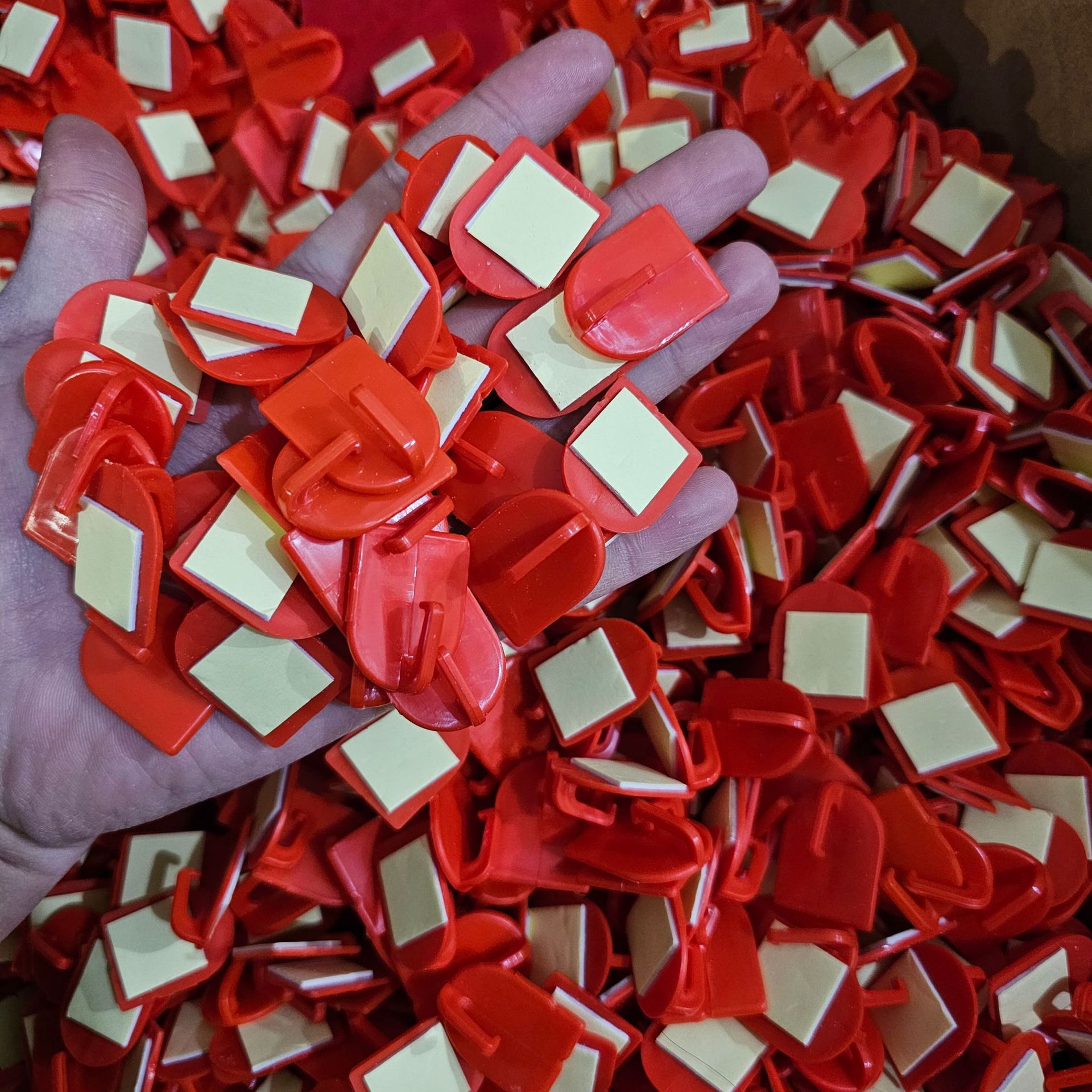 Gancho Adhesivo fuerte Gancho transparente para pared Gancho sin agujeros Gancho sin costuras Gancho de cocina de baño de carga fuerte sin costuras