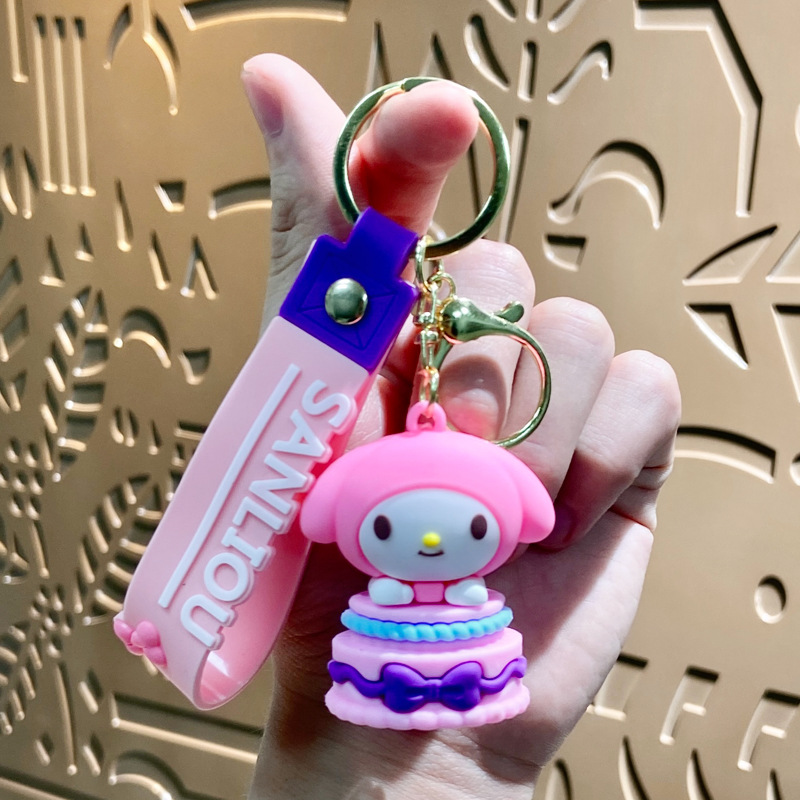 Llavero de dibujos animados de Sanrio con diseño de perro de orejas grandes, colgante, adorno de llavero de Kuromi, artículos pequeños, pequeño regalo