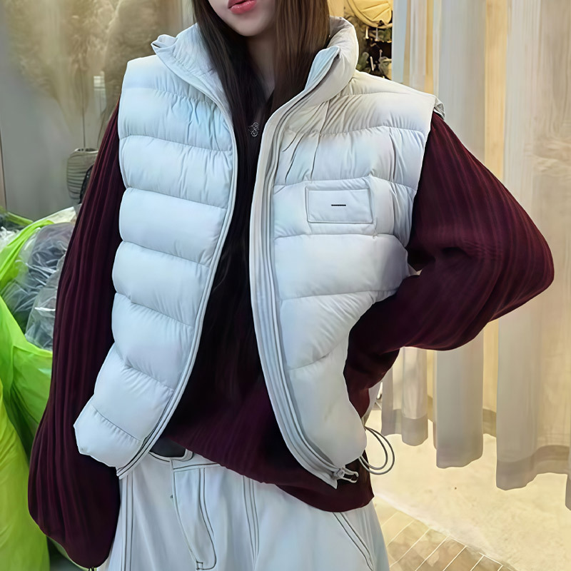 Women's short down vest, duck down jacket, Korean style, lightweight ribbed design, 2026 women's winter vest Women's short down vest, duck down jacket, Korean style, lightweight ribbed design, 2026 women's winter vest