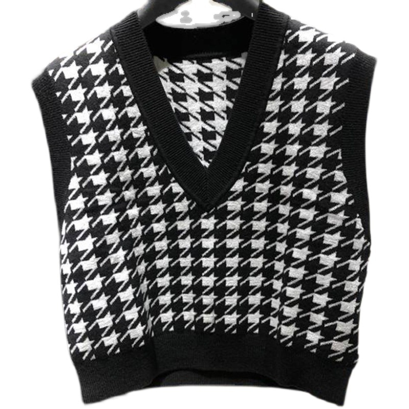 Nuevo chaleco de punto de lana sin mangas con cuello en V, versátil, en blanco y negro con estampado de pata de gallo, para mujer, de la colección de ropa femenina de Brother para la primavera y el otoño de 2024.