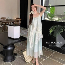 2025新款度假风薄荷无袖挂脖不规则天丝长裙连衣裙