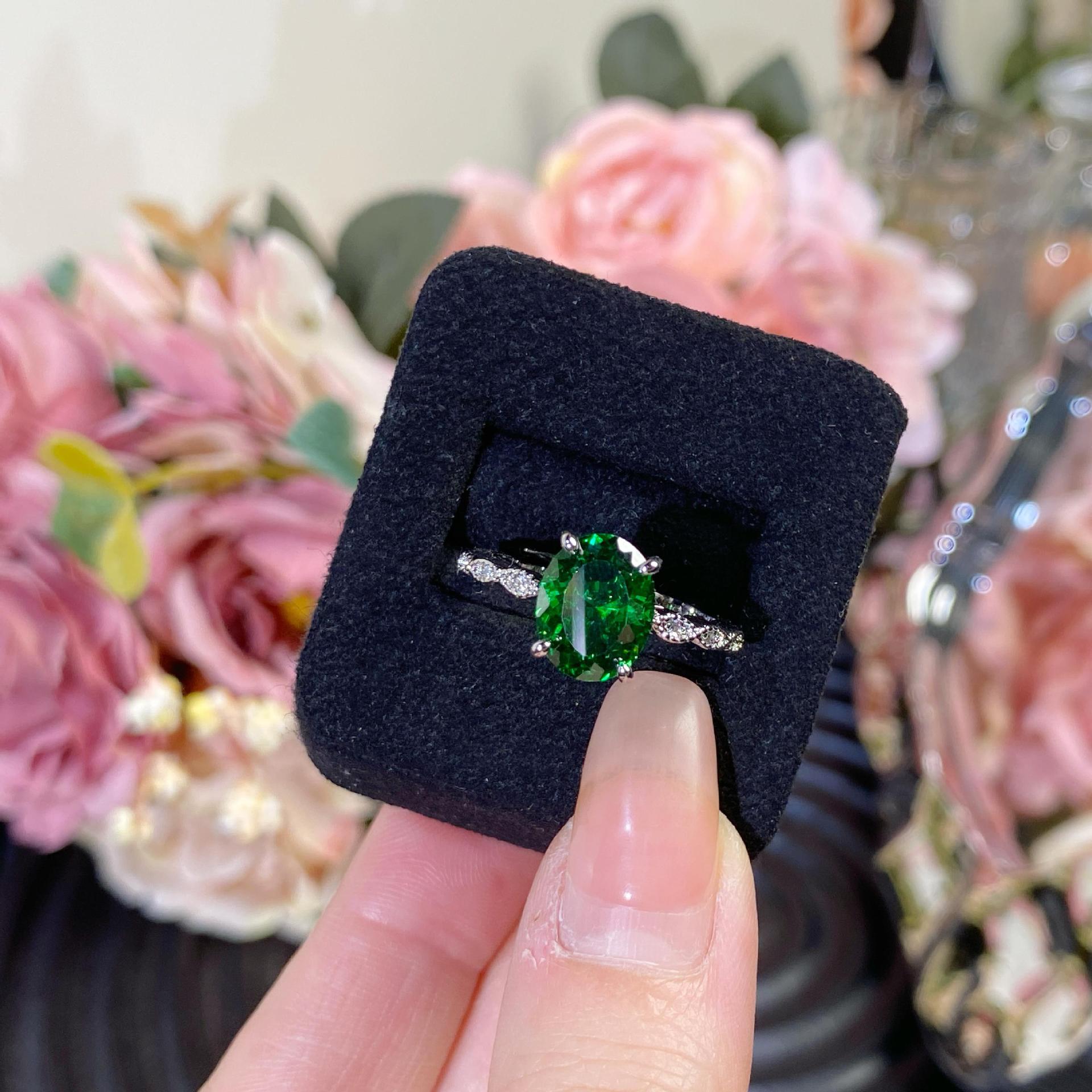 Women's Gemstone Ring With High Carbon Diamond Luxury Design_voghion.com