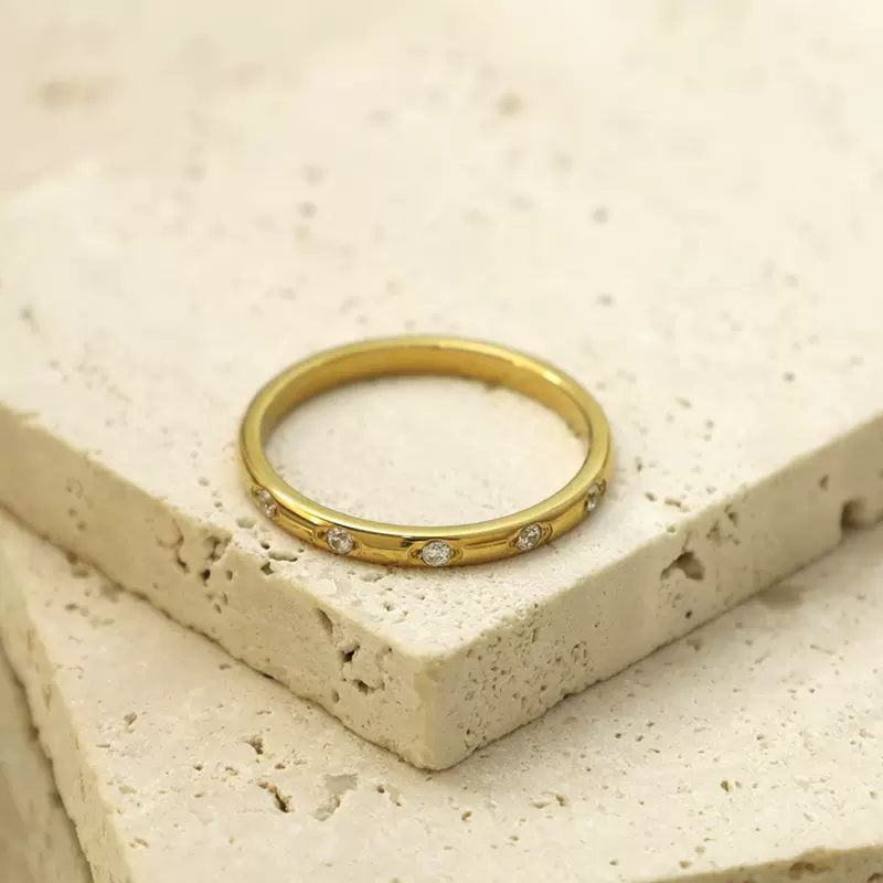 简约316L镶钻5颗钻水滴素圈戒指小众指环女钛钢不掉色饰品批发