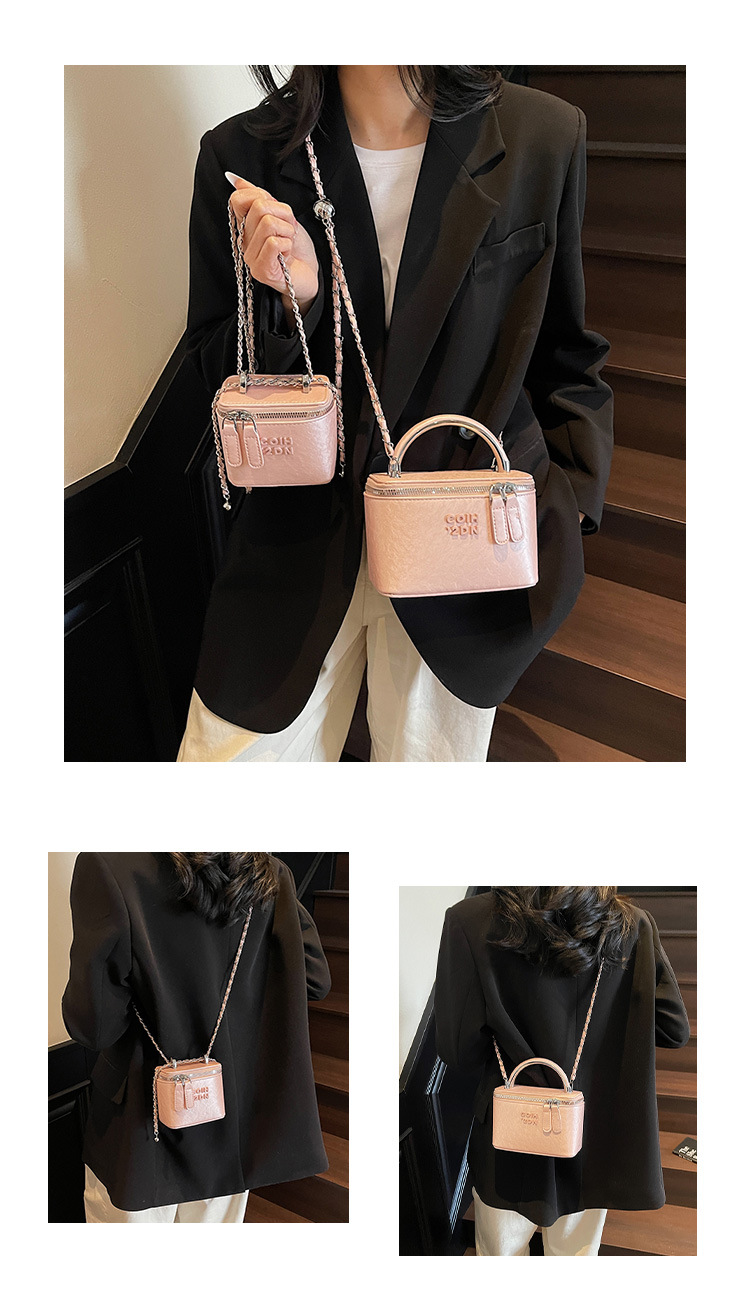Stylish Women's Mini Square Crossbody Bag With Chain Strap_voghion.com