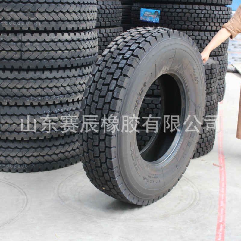 Neumáticos para Camiones de Vacío 11R22.5/12R22.5, Neumáticos de Alambre de Acero, Fabricante de Neumáticos para Vehículos Pesados, Venta al por Mayor