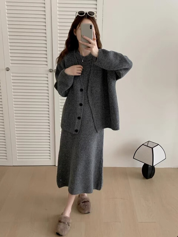 韩系针织两件套女秋冬新款慵懒风长袖毛衣开衫+中长款背心裙套装|undefined