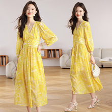 实拍 法式超仙V领黄色碎花连衣裙海边度假高级天丝雪纺茶歇长裙