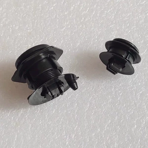 8T0823433B 8P0823433A Volkswagen B9 A4 A5 A7 Su Çəni Rezin Qatqısı