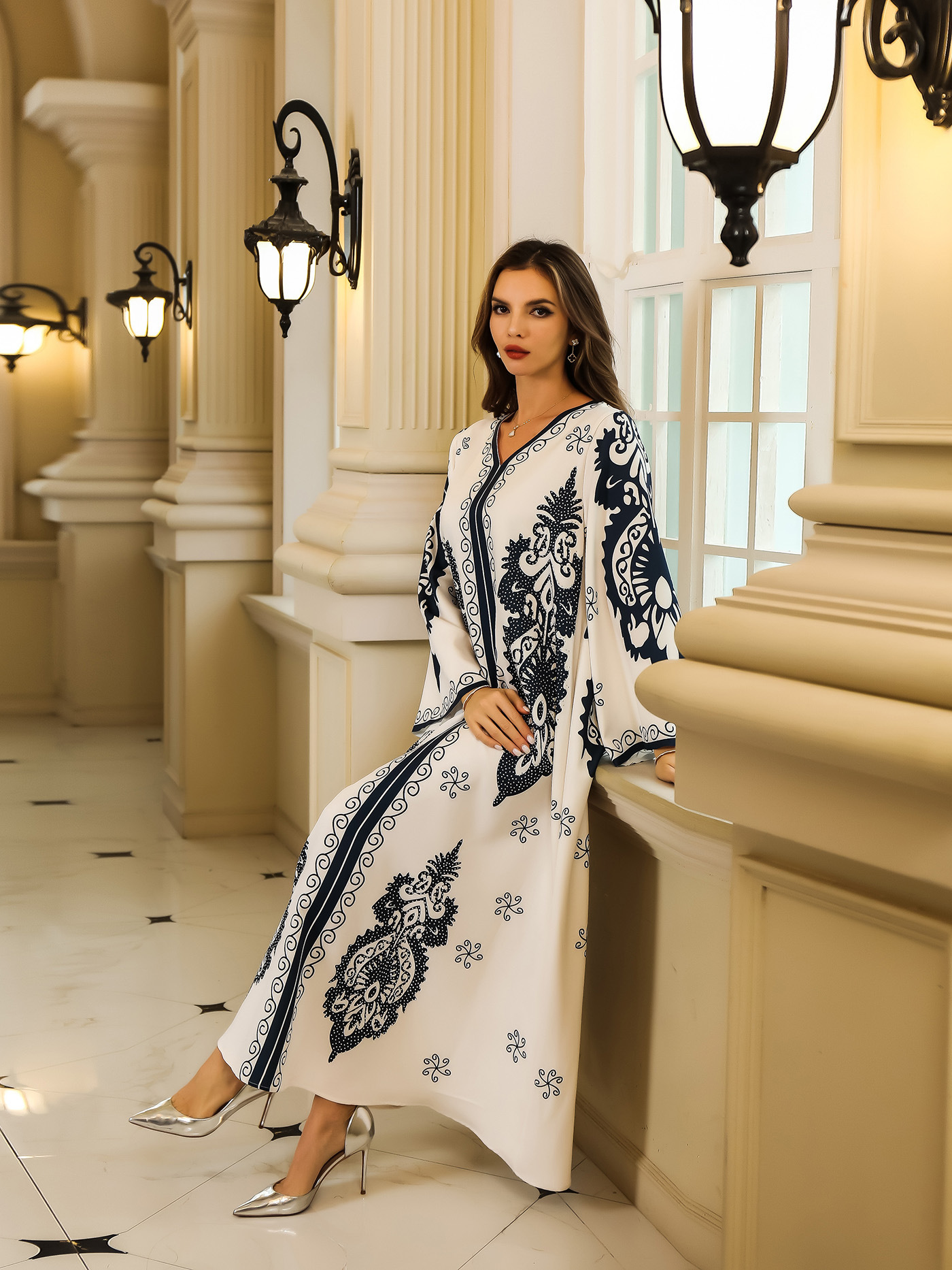 Arabic Clothing For Women, Fashionable Women's Wear, Dubai Turkish Abaya, Stylish V-neck With Rhinestones, Loose-fitting_ecoleips.com
