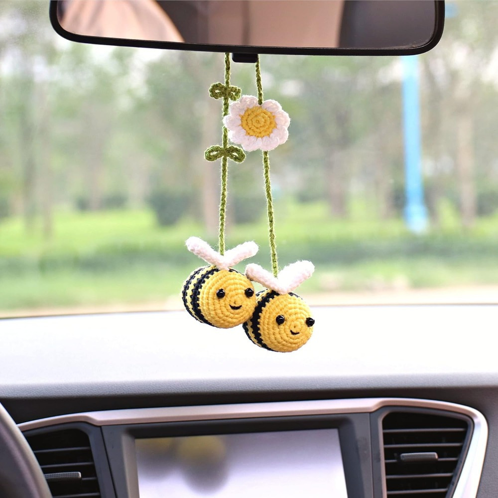 Bee car hanging/bag hanging 2 bud green bows