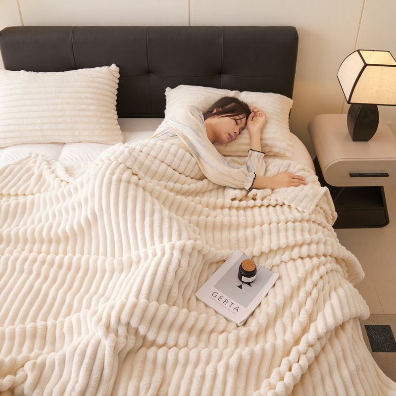 2023 nueva moda multifuncional conejo terciopelo manta conejo felpa leche terciopelo manta color sólido conejo terciopelo fábrica directa ventas