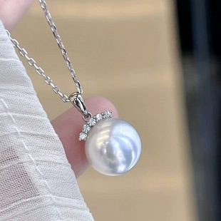 Pt900 Platinum Accessories Eyelash Pendant Head White Zircon Inlay Figure 11-12mm Accessories Without Beads Without Chain