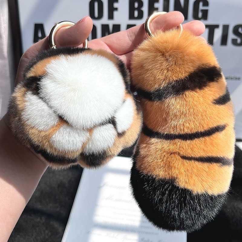Tiger Tail cute real rabbit fur car keychain tiger claw pendant plush couple gift niche ins