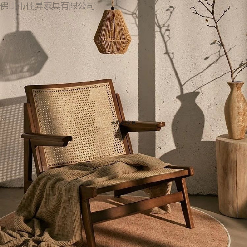 Recliner Sofa Chair Solid Wood Rattan Chair Vintage Wabi-Sabi Retro Single Guesthouse Design Rattan Chandigarh Kangaroo Chair