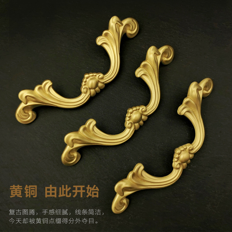 2025铜色美式衣柜拉手复古抽屉橱柜单孔圆形双孔黄铜橱柜门把手