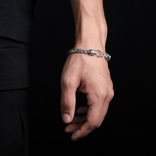 ����е��h�ۂ����OӋ�߼��к��s�ļ��¿�Ű����ŮС���ٴ��Ʒ