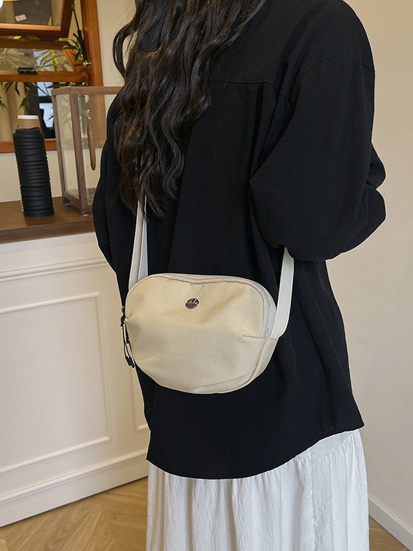 Nuevo tipo de tela de nylon, bolso de pecho deportivo de alta calidad, bolso de hombro de gran capacidad, bolso de tela ligero