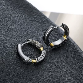 耳钉;项链;耳环