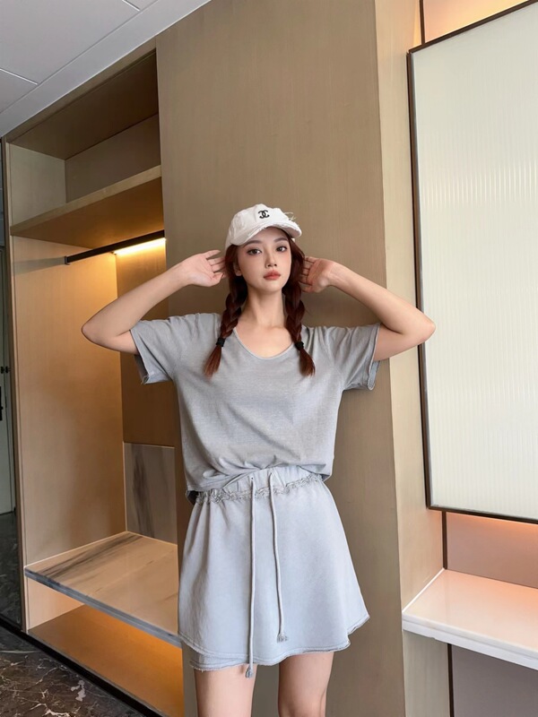 Loose Korean-style Casual Sports Pants and Skirt All-in-one Women's Summer Foreign-style Age-reducing Shorts with Staggy Waist Fake Two-piece Shorts