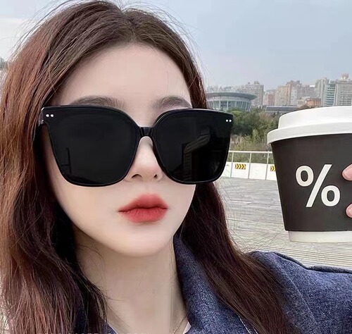 Sunglasses for Women  New Trendy Large Face Slimming Influencer Driving GM Aviator Sunglasses UV Protection High-end Style Ins