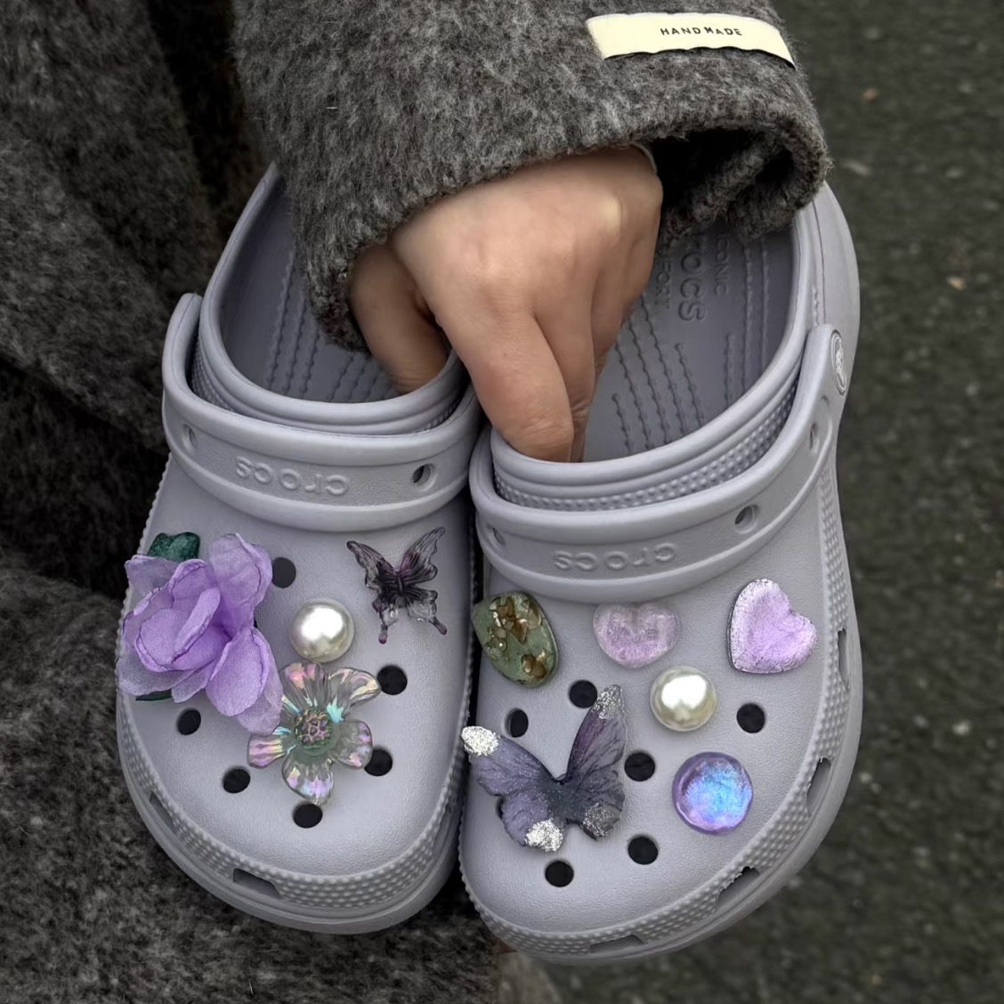 Butterfly Princess nuevos accesorios de zapatos agujeros de alta calidad, botones de zapatos agujeros de color púrpura, botones de botones de botones