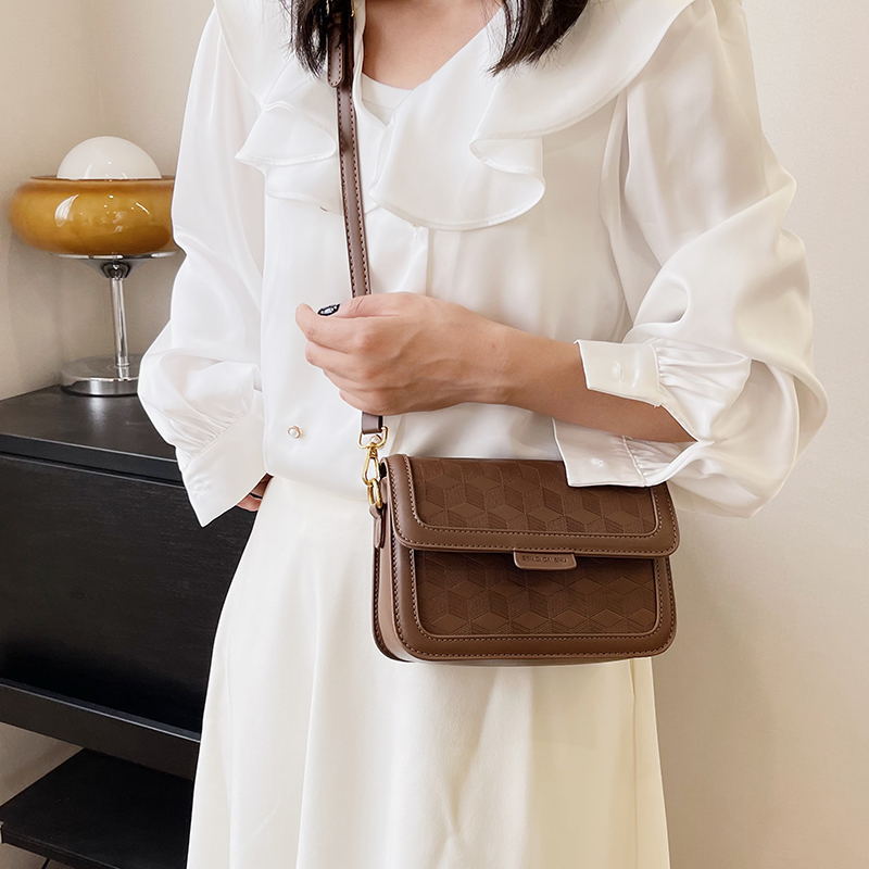 Crossbody Small Square Bag For Women Versatile Shoulder Bag_voghion.com