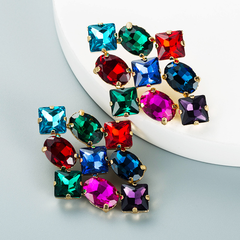 Fashion Color Rhinestone Series Rhombus Earrings Wholesale Nihaojewelry display picture 4