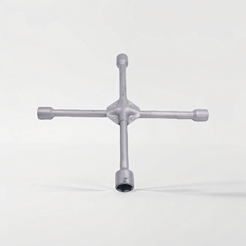 现货打造十字套筒扳手 厂家加工汽修拆胎拆卸工具汽车轮胎扳手