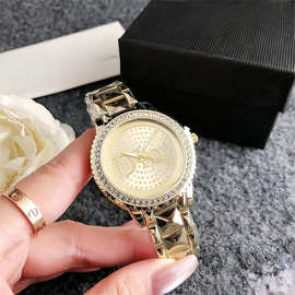 2024新款小钻表优雅女士时尚钢带腕表气质罗马轻奢时尚防水石英表