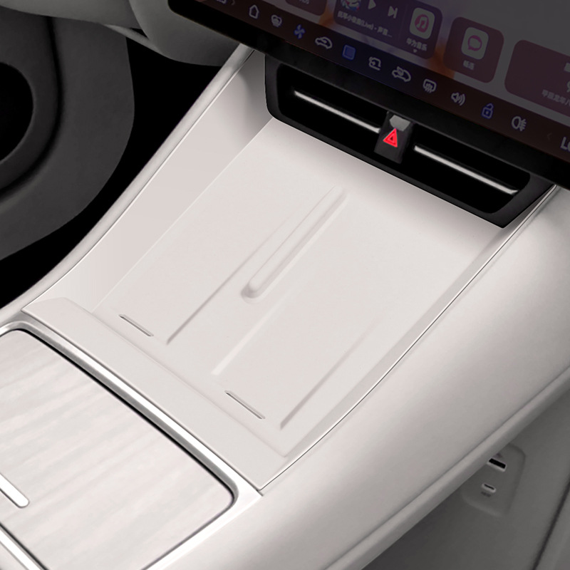 Special intellectual R7 central control wireless filling silicone protection pad R7max car interior anti-slip pad supplies