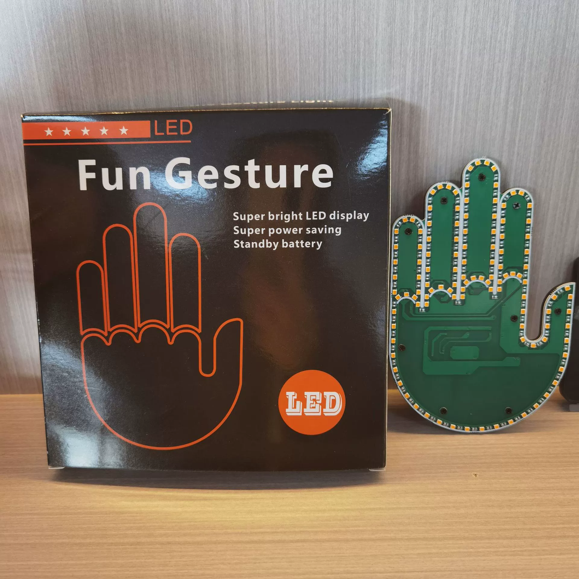 Cross-border vehicle LED fun light rear window multi-function warning gesture light palm light gesture light