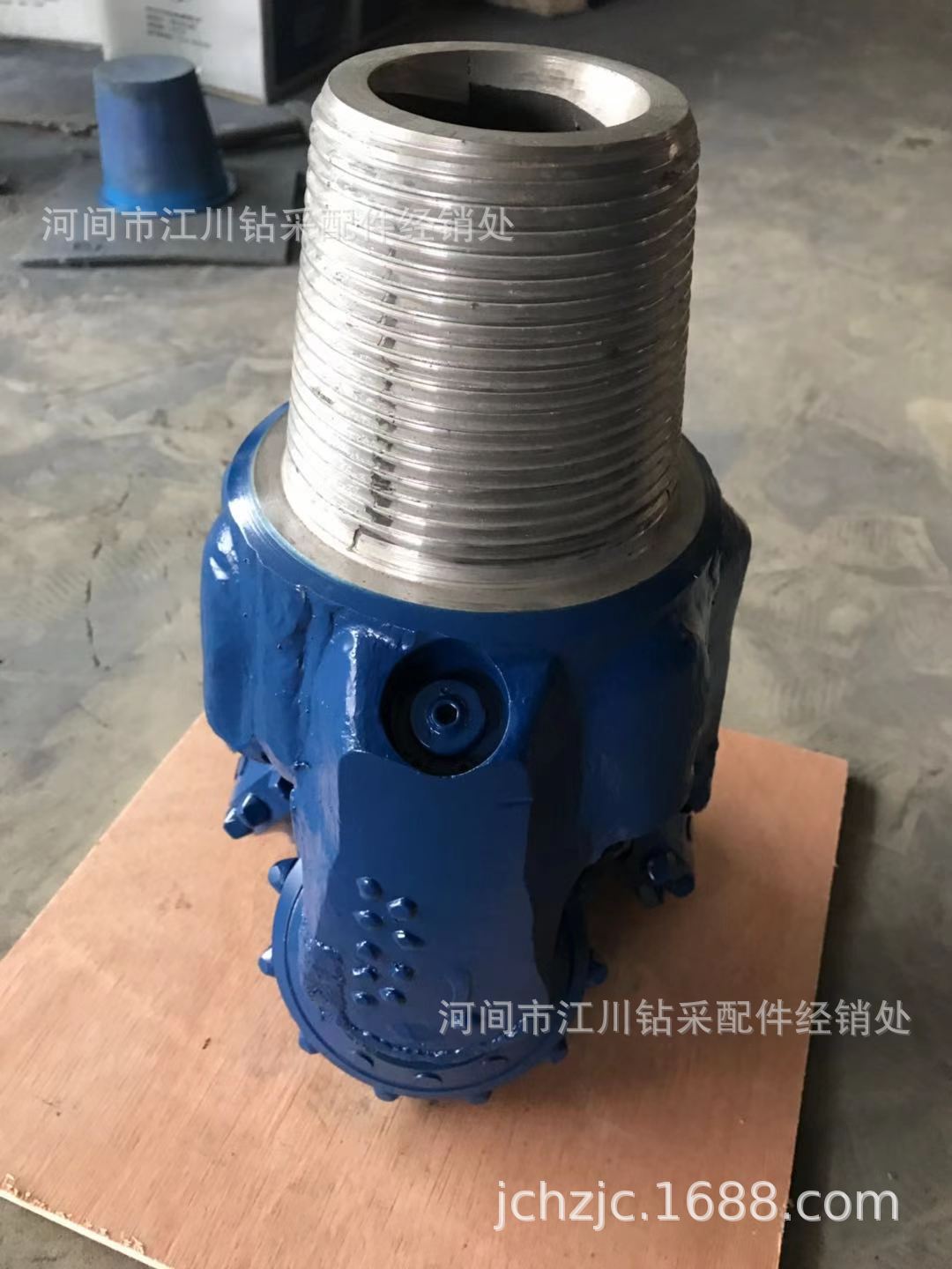 PDC石油钻头 大孔径组装钻头 215三牙轮钻头 高速进尺水冷钻头