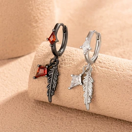 其他穿刺饰品;耳钉;鼻饰